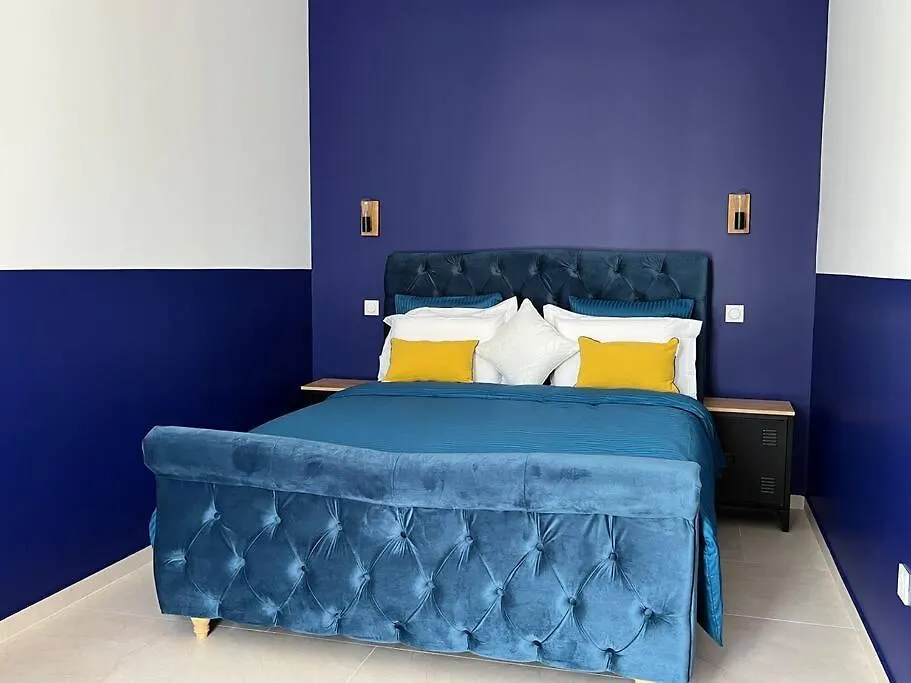 Maisonnette Avec Piscine La Picholine Châteaurenard Appartement